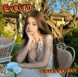 童颜巨乳EVELYN